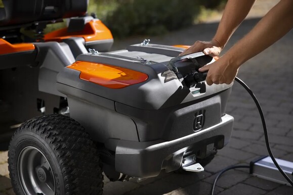 Зарядное устройство для райдеров Husqvarna PS 300T (5953086-01) изображение 2