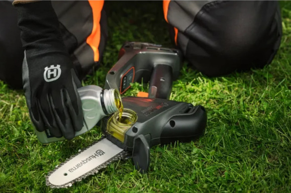 Аккумуляторная цепная пила Husqvarna Aspire P8X-P4A (9708275-01) (без АКБ и ЗУ) изображение 3