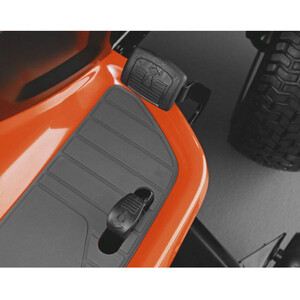 Трактор Husqvarna TC 242TX (9605101-93) Фото 3