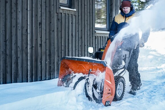 Бензиновый снегоуборщик Husqvarna ST 376 (9707874-01) изображение 7